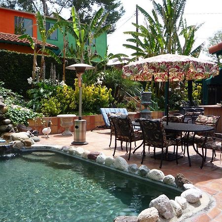Woodland Hills Calabasas Guesthouses ลอสแอนเจลิส ภายนอก รูปภาพ